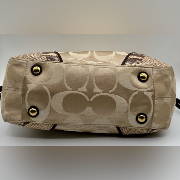 Coach Colette Signature Satchel / Carryall | Very Good Condition - Picture 7 of 13